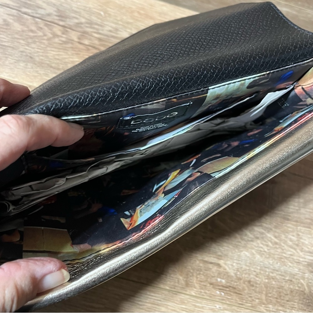 Authentic Bebe Clutch Black and‎ Gold Two Flaps Classic Style Evening Holiday - Picture 12 of 15